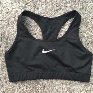 Nike DRI-FIT Sports Bra